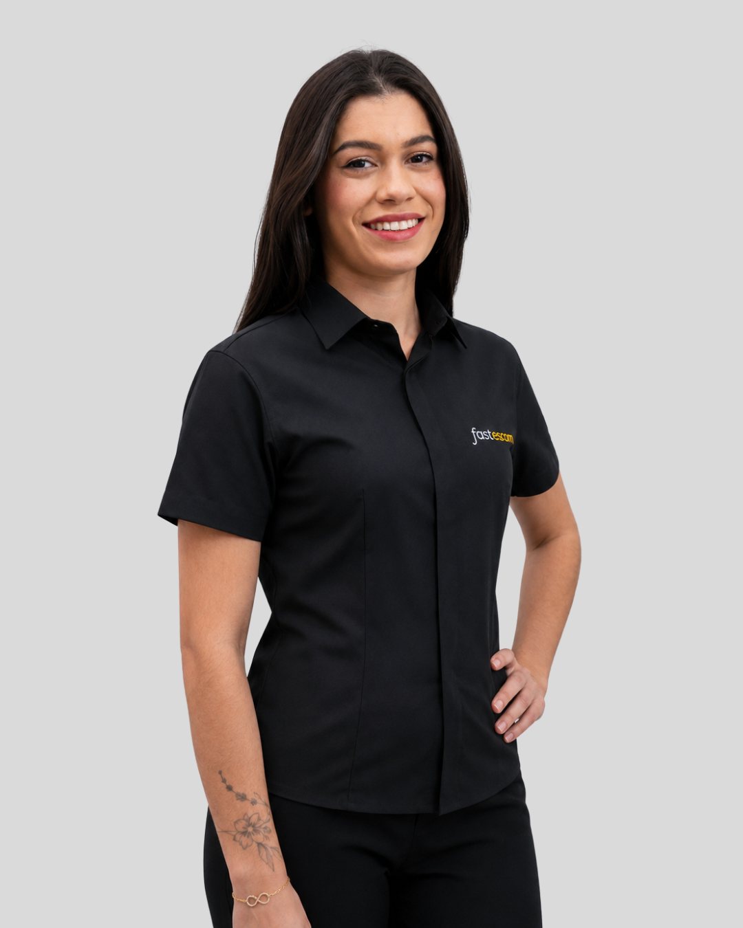 Camisa Manga Curta Preta Feminina/Masculina - Imagem 4