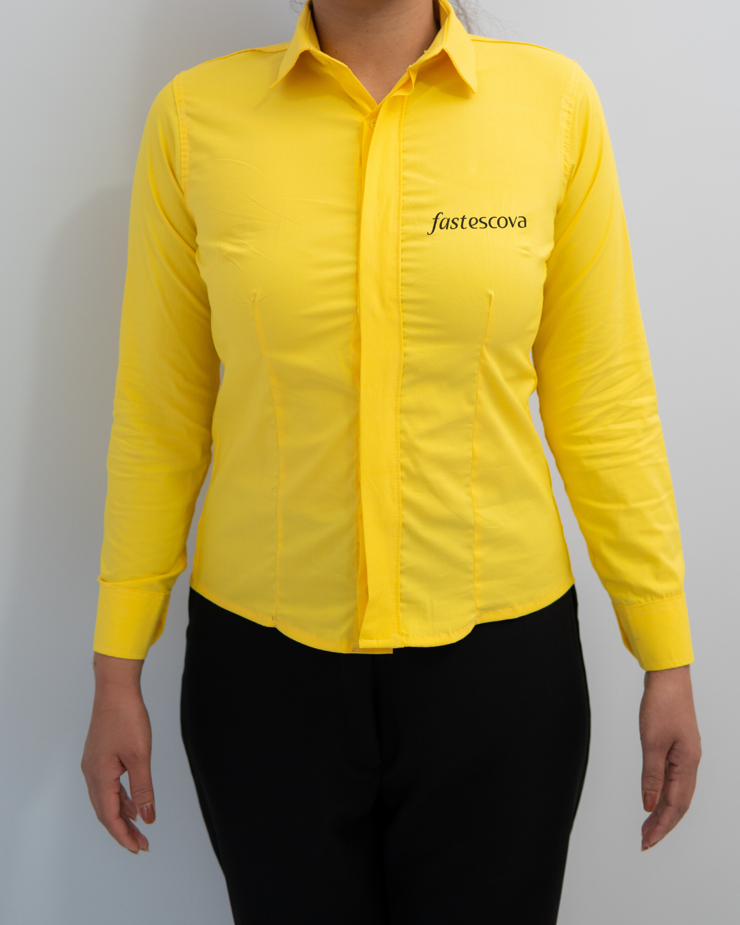 Camisa Manga Longa Amarela Feminina/Masculina