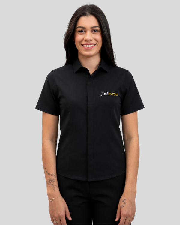 Camisa Manga Curta Preta Feminina/Masculina