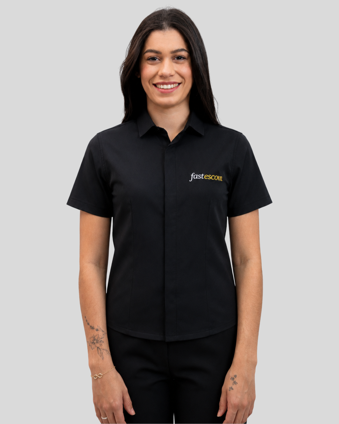 Camisa Manga Curta Preta Feminina/Masculina