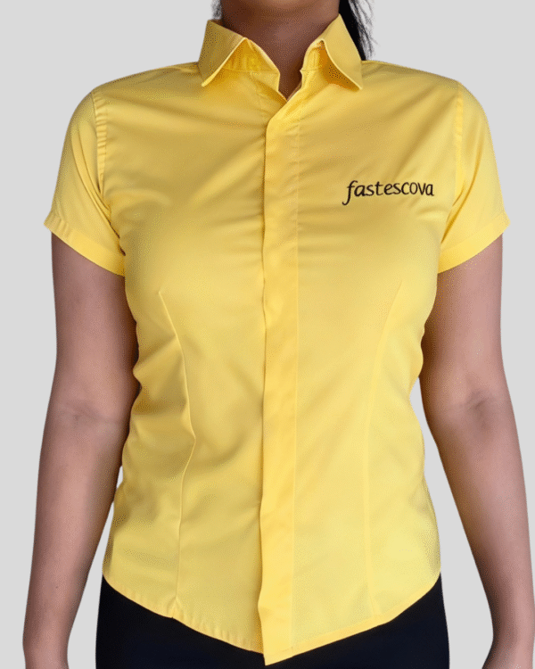 Camisa Manga Curta Amarela Feminina/Masculina